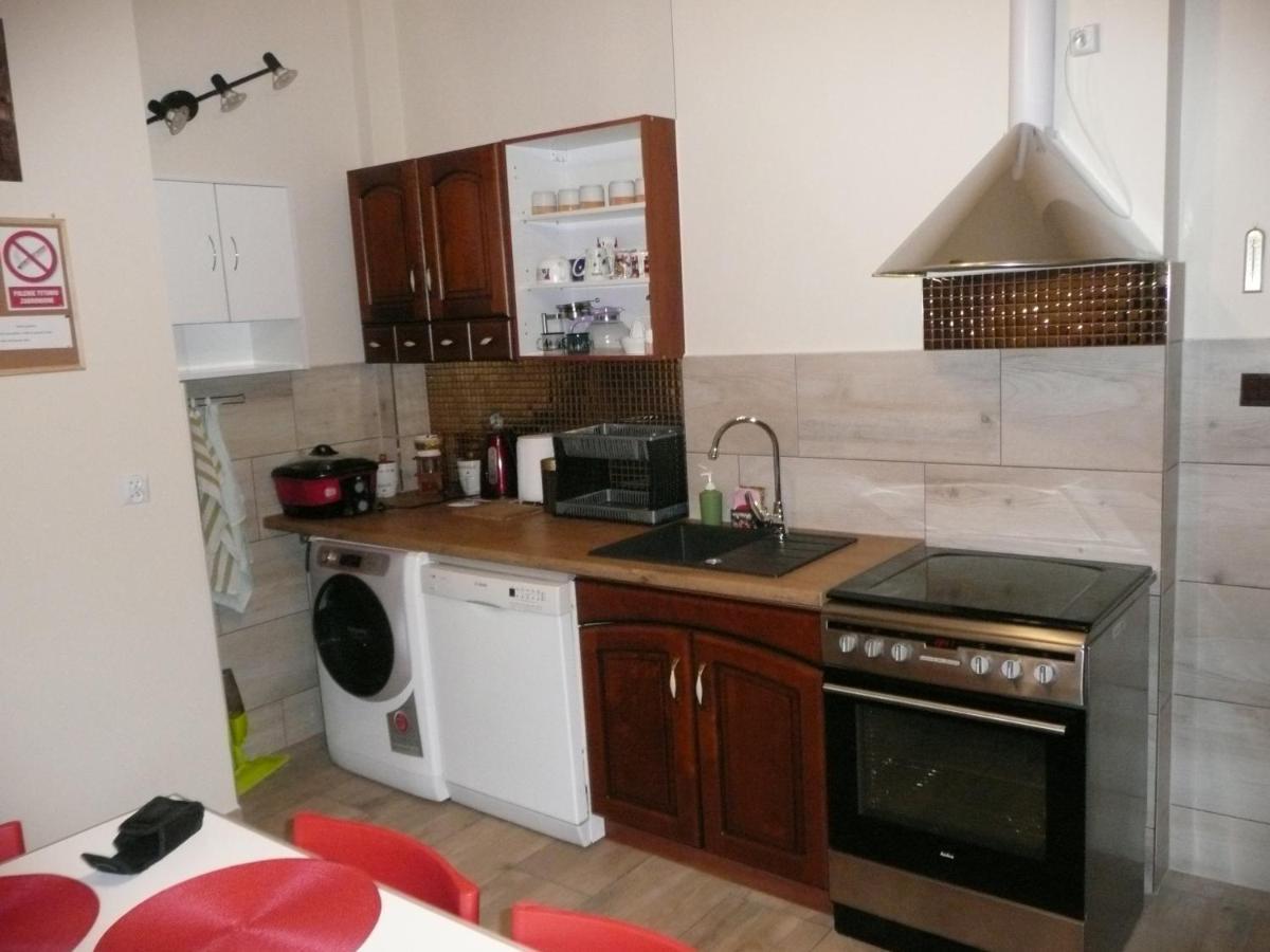 Ferienwohnung Apartament U Eli Jelenia Góra Exterior foto